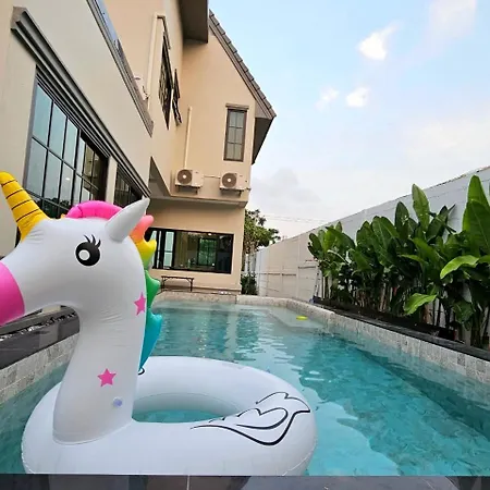 Brittany Pool Villa-Pattaya Na Chom Thian Exterior photo