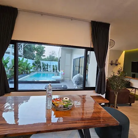 Brittany Pool Villa-Pattaya Na Chom Thian Exterior photo