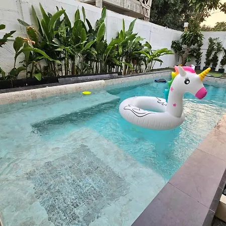 Brittany Pool Villa-Pattaya Na Chom Thian Exterior photo