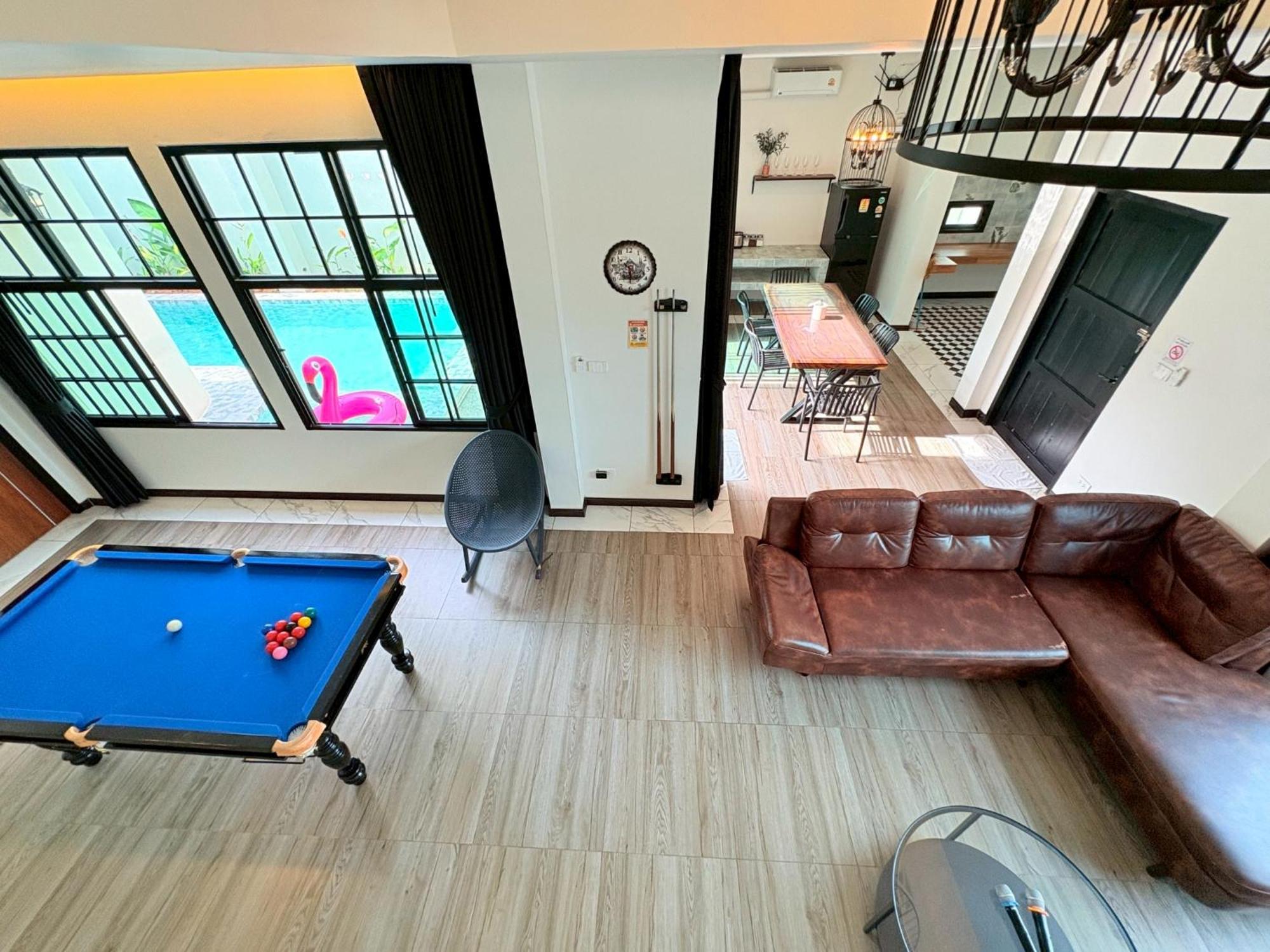 Brittany Pool Villa-pattaya Villa