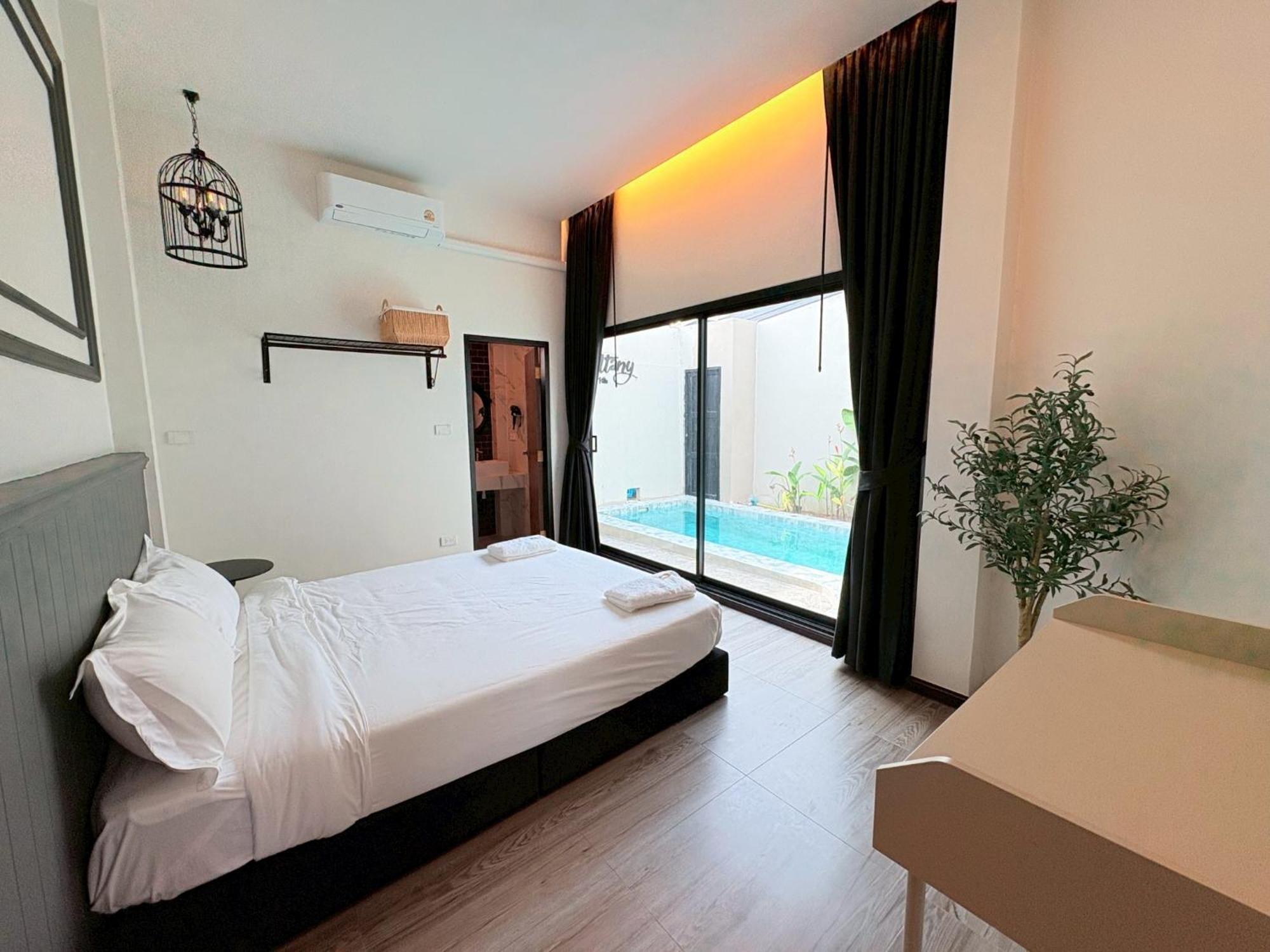 Brittany Pool Villa-pattaya Villa Na Chom Thian