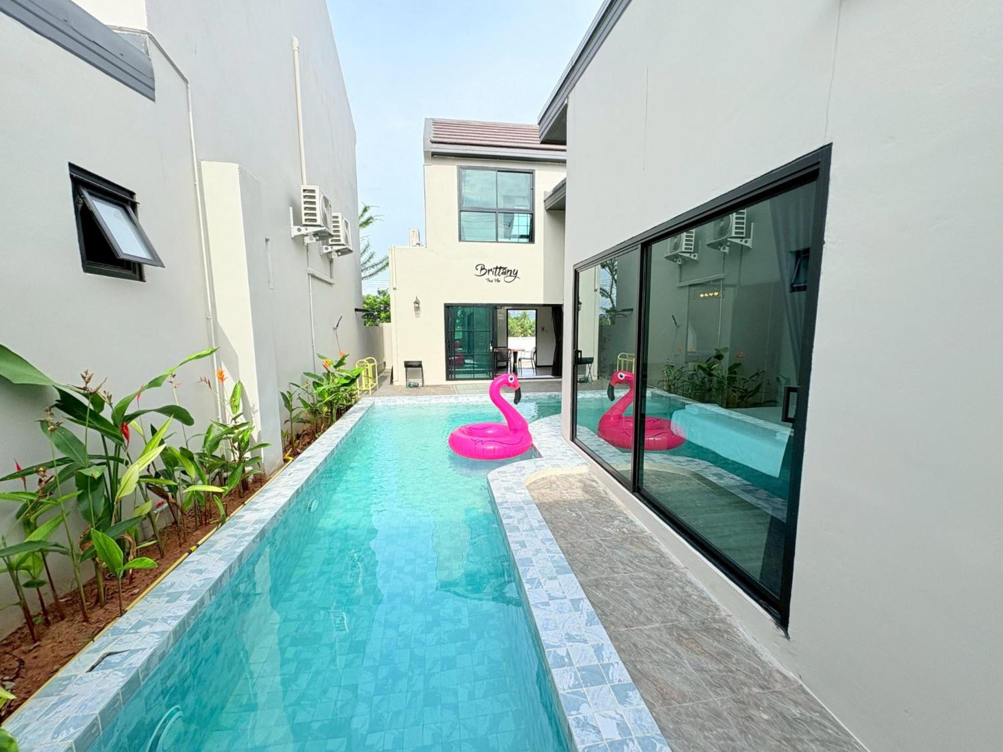 Brittany Pool Villa-pattaya * Na Chom Thian