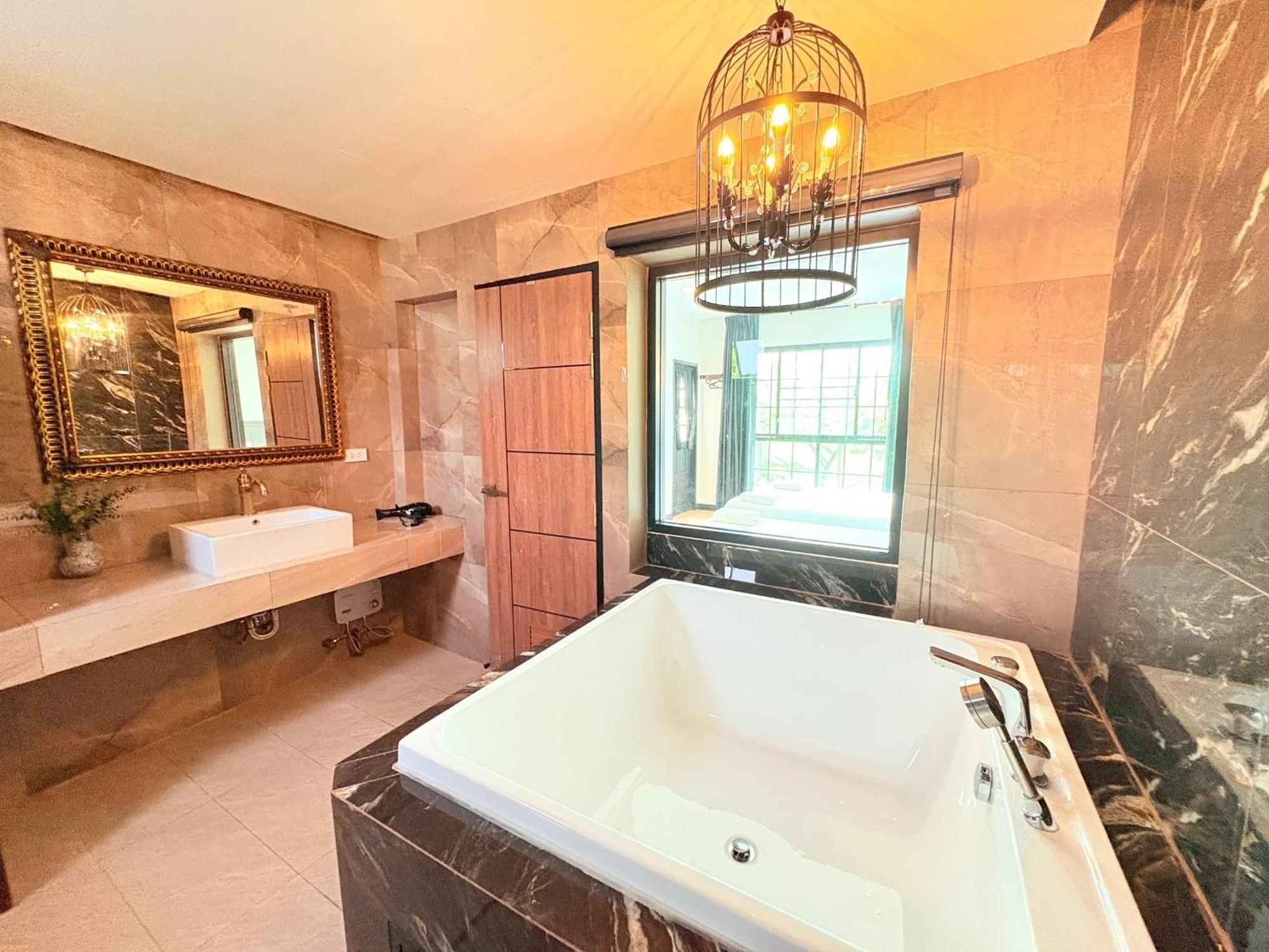 Brittany Pool Villa-pattaya