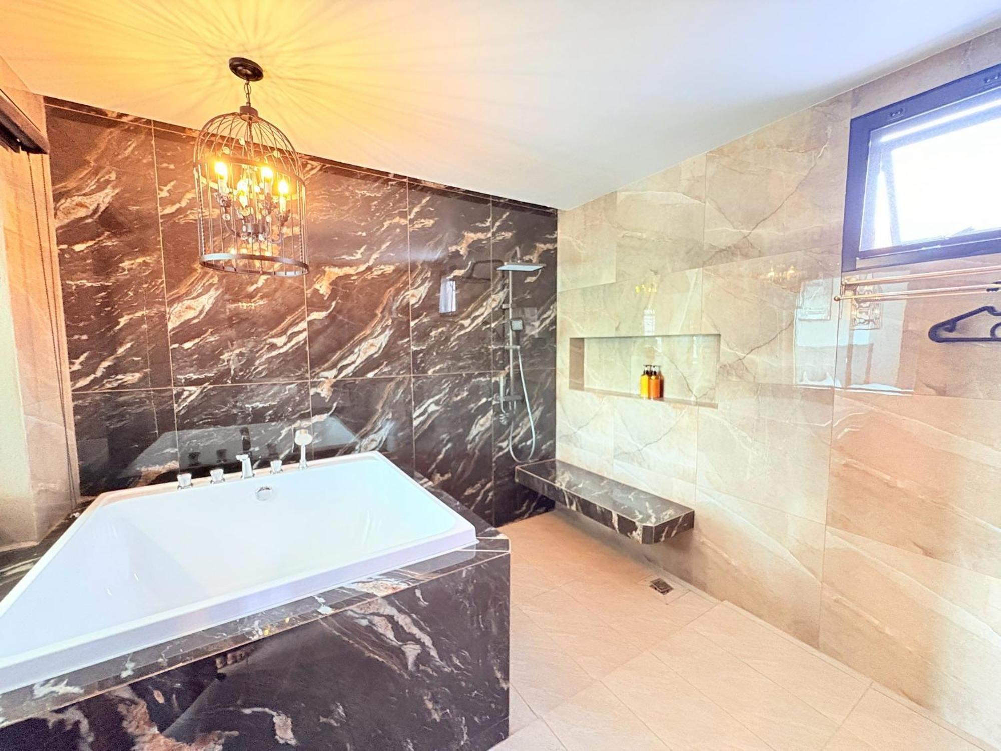 Brittany Pool Villa-pattaya Villa Na Chom Thian